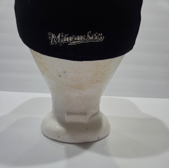 New Era Navy and Red Baseball Cap with Flag Patch - Picture 5 of 9